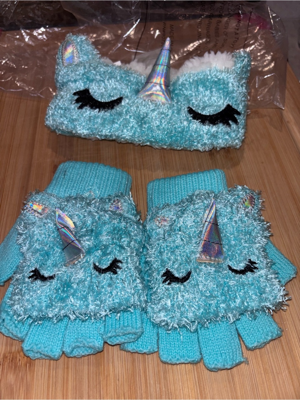 Turquoise Unicorn Headband & Fingerless Gloves Party Set